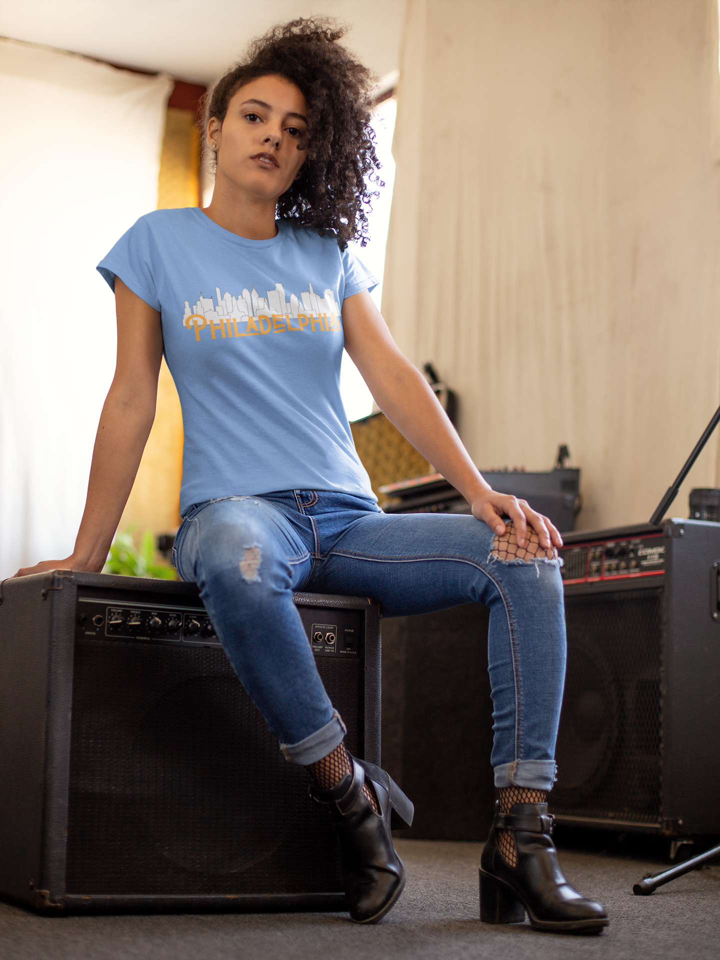 Philadelphia Skyline - Unisex Tee